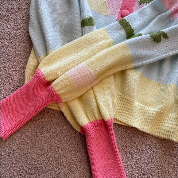 Love shack fancy sweater - Picture 3 of 4